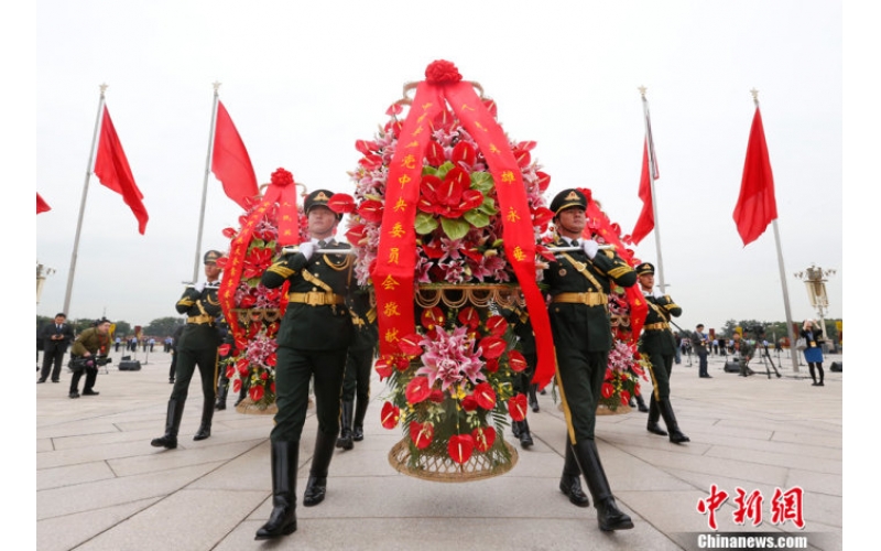 隆重纪念伟大领袖毛泽东同志诞辰123周年！